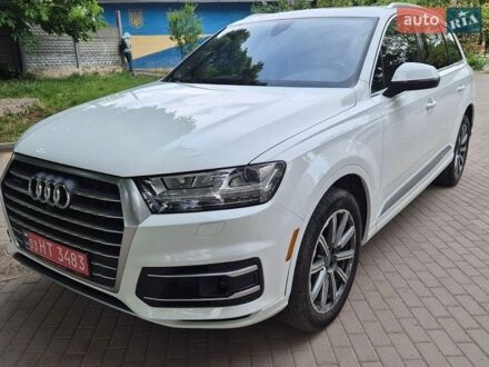 Белый Ауди Ку 7, объемом двигателя 2 л и пробегом 193 тыс. км за 24800 $, фото 1 на Automoto.ua
