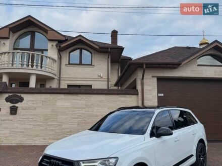 Белый Ауди Ку 7, объемом двигателя 3 л и пробегом 130 тыс. км за 35000 $, фото 1 на Automoto.ua