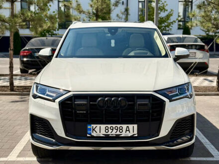 Ауді Ку 7 2018 у Києві на Automoto.ua Білий Ауді Ку 7, об'ємом двигуна 3 л та пробігом 118 тис. км за 40900 $, фото 1 на Automoto.ua