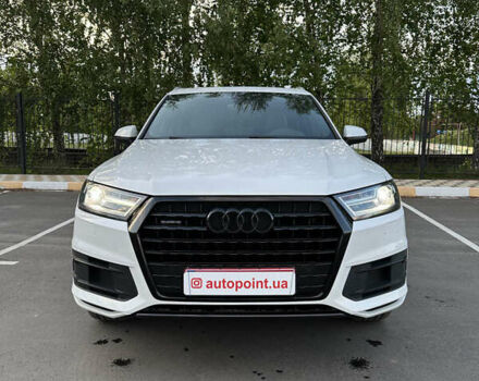Белый Ауди Ку 7, объемом двигателя 2 л и пробегом 127 тыс. км за 28000 $, фото 1 на Automoto.ua
