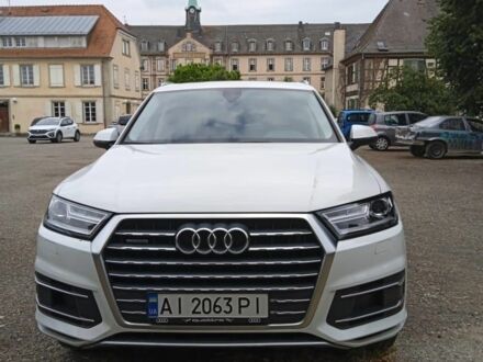 Ауди Ку 7 2018 в Ужгороде на Automoto.ua Белый Ауди Ку 7, объемом двигателя 2 л и пробегом 73 тыс. км за 29500 $, фото 1 на Automoto.ua