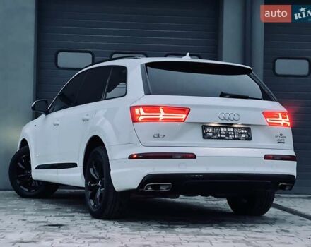 Білий Ауді Ку 7, об'ємом двигуна 3 л та пробігом 210 тис. км за 19999 $, фото 1 на Automoto.ua