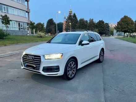 Белый Ауди Ку 7, объемом двигателя 3 л и пробегом 100 тыс. км за 23700 $, фото 1 на Automoto.ua