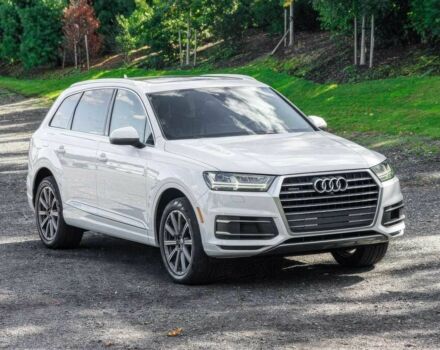 Белый Ауди Ку 7, объемом двигателя 2 л и пробегом 48 тыс. км за 8900 $, фото 1 на Automoto.ua