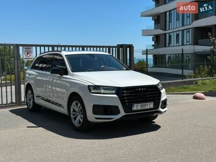 Белый Ауди Ку 7, объемом двигателя 3 л и пробегом 175 тыс. км за 23900 $, фото 1 на Automoto.ua