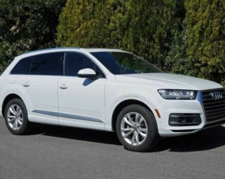 Белый Ауди Ку 7, объемом двигателя 3 л и пробегом 89 тыс. км за 6000 $, фото 1 на Automoto.ua