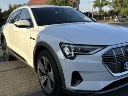 Білий Ауді Ку 7, об'ємом двигуна 0 л та пробігом 120 тис. км за 24999 $, фото 1 на Automoto.ua