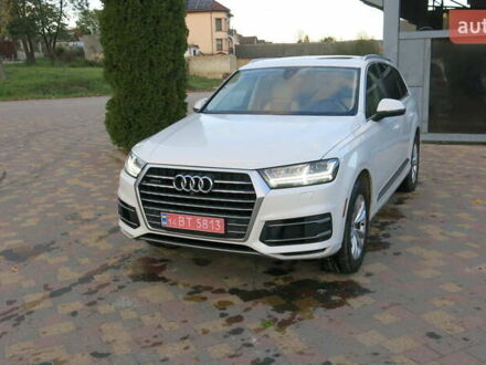 Ауди Ку 7 2019 в Львове на Automoto.ua Белый Ауди Ку 7, объемом двигателя 2 л и пробегом 175 тыс. км за 31500 $, фото 1 на Automoto.ua