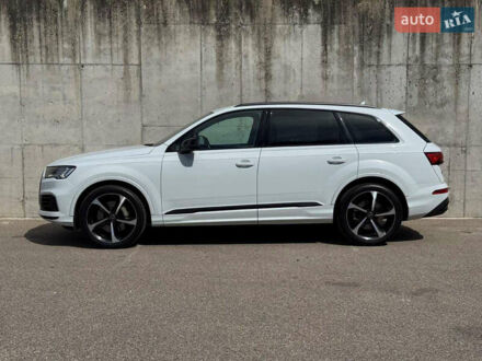 Ауди Ку 7 2022 в Львове на Automoto.ua Белый Ауди Ку 7, объемом двигателя 3 л и пробегом 64 тыс. км за 46699 $, фото 1 на Automoto.ua