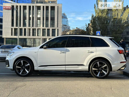 Белый Ауди Ку 7, объемом двигателя 2.97 л и пробегом 30 тыс. км за 82000 $, фото 1 на Automoto.ua