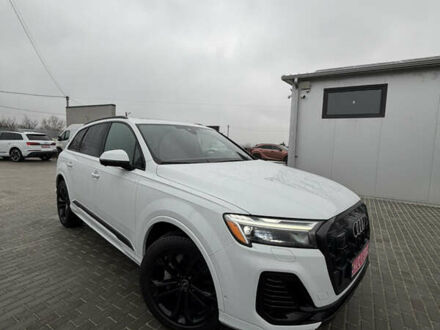 Белый Ауди Ку 7, объемом двигателя 3 л и пробегом 30 тыс. км за 75000 $, фото 1 на Automoto.ua