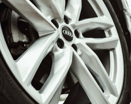 Бежевый Ауди Ку 7, объемом двигателя 3 л и пробегом 210 тыс. км за 27500 $, фото 4 на Automoto.ua