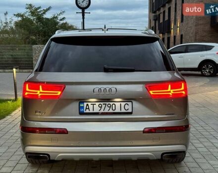 Бежевый Ауди Ку 7, объемом двигателя 3 л и пробегом 221 тыс. км за 19500 $, фото 2 на Automoto.ua