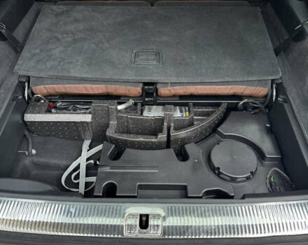 Бежевий Ауді Ку 7, об'ємом двигуна 3 л та пробігом 166 тис. км за 26400 $, фото 17 на Automoto.ua