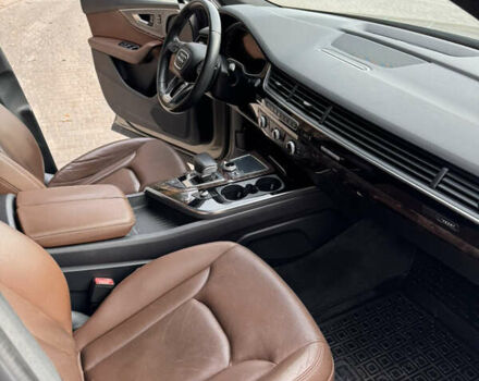 Бежевий Ауді Ку 7, об'ємом двигуна 3 л та пробігом 166 тис. км за 26400 $, фото 18 на Automoto.ua