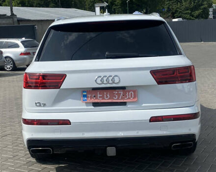 Ауді Ку 7 2017 у Рівному на Automoto.ua Бежевий Ауді Ку 7, об'ємом двигуна 2 л та пробігом 215 тис. км за 21500 $, фото 8 на Automoto.ua