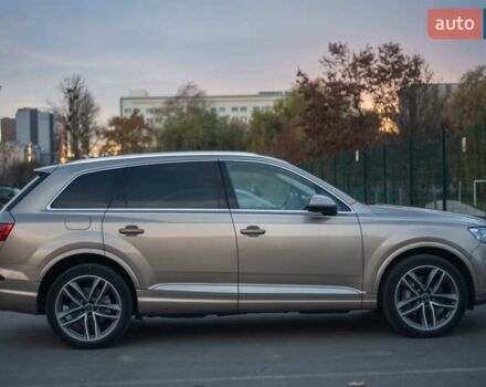 Бежевый Ауди Ку 7, объемом двигателя 3 л и пробегом 70 тыс. км за 36800 $, фото 2 на Automoto.ua