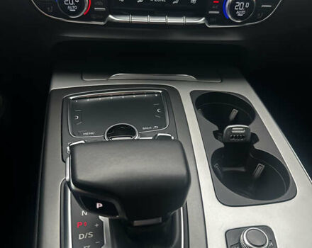 Бежевий Ауді Ку 7, об'ємом двигуна 2.97 л та пробігом 101 тис. км за 39300 $, фото 36 на Automoto.ua