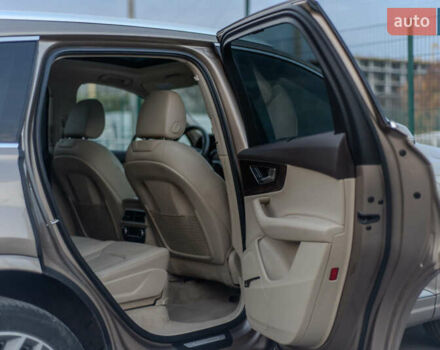 Бежевый Ауди Ку 7, объемом двигателя 3 л и пробегом 70 тыс. км за 36800 $, фото 17 на Automoto.ua