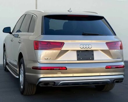 Бежевый Ауди Ку 7, объемом двигателя 2 л и пробегом 37 тыс. км за 18600 $, фото 4 на Automoto.ua