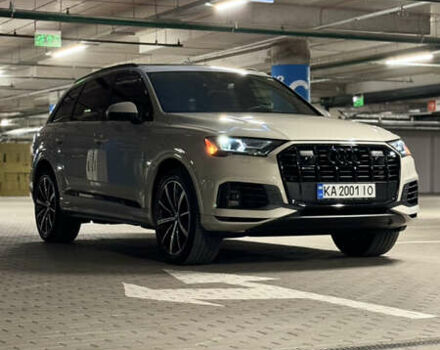 Бежевий Ауді Ку 7, об'ємом двигуна 3 л та пробігом 47 тис. км за 59000 $, фото 2 на Automoto.ua