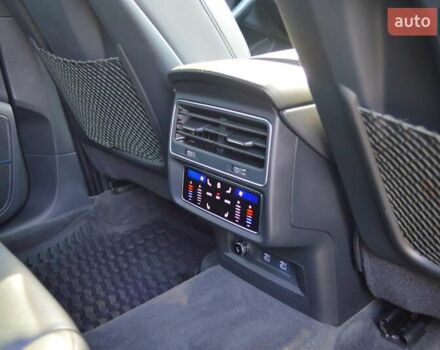 Бежевый Ауди Ку 7, объемом двигателя 3 л и пробегом 96 тыс. км за 57500 $, фото 34 на Automoto.ua