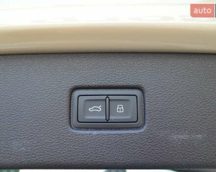 Бежевый Ауди Ку 7, объемом двигателя 3 л и пробегом 96 тыс. км за 57500 $, фото 38 на Automoto.ua