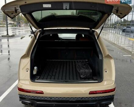 Ауди Ку 7 2024 в Киеве на Automoto.ua Бежевый Ауди Ку 7, объемом двигателя 3 л и пробегом 24 тыс. км за 117777 $, фото 18 на Automoto.ua
