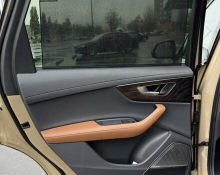 Ауди Ку 7 2024 в Киеве на Automoto.ua Бежевый Ауди Ку 7, объемом двигателя 3 л и пробегом 24 тыс. км за 117777 $, фото 24 на Automoto.ua