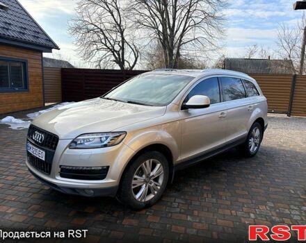Бежевый Ауди Ку 7, объемом двигателя 3 л и пробегом 380 тыс. км за 17999 $, фото 1 на Automoto.ua