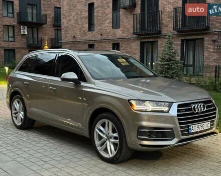 Бежевый Ауди Ку 7, объемом двигателя 3 л и пробегом 221 тыс. км за 19500 $, фото 1 на Automoto.ua