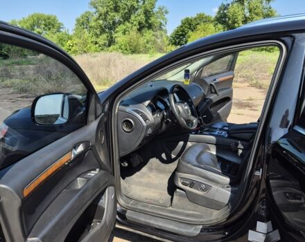 Черный Ауди Ку 7, объемом двигателя 3.6 л и пробегом 214 тыс. км за 9000 $, фото 2 на Automoto.ua