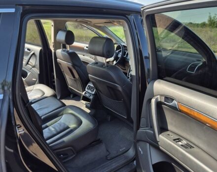 Черный Ауди Ку 7, объемом двигателя 3.6 л и пробегом 214 тыс. км за 9000 $, фото 4 на Automoto.ua