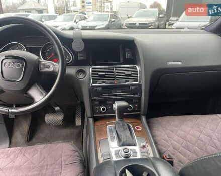 Черный Ауди Ку 7, объемом двигателя 3 л и пробегом 322 тыс. км за 11800 $, фото 21 на Automoto.ua