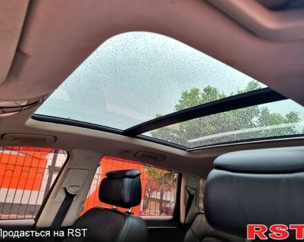 Черный Ауди Ку 7, объемом двигателя 4.2 л и пробегом 336 тыс. км за 9800 $, фото 7 на Automoto.ua