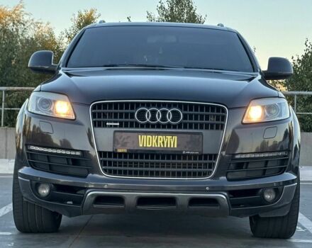 Черный Ауди Ку 7, объемом двигателя 4.2 л и пробегом 250 тыс. км за 9900 $, фото 1 на Automoto.ua