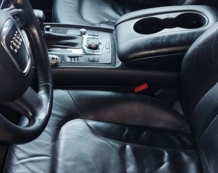 Черный Ауди Ку 7, объемом двигателя 3 л и пробегом 285 тыс. км за 12000 $, фото 9 на Automoto.ua