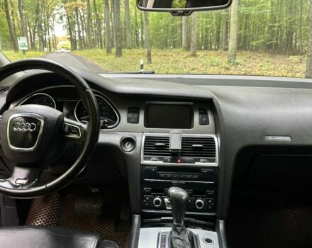 Черный Ауди Ку 7, объемом двигателя 3 л и пробегом 322 тыс. км за 9000 $, фото 4 на Automoto.ua