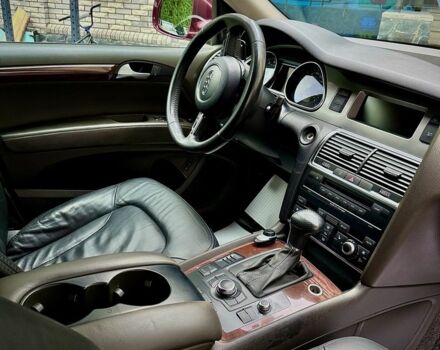 Чорний Ауді Ку 7, об'ємом двигуна 4.2 л та пробігом 255 тис. км за 15000 $, фото 21 на Automoto.ua