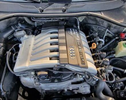 Черный Ауди Ку 7, объемом двигателя 3.6 л и пробегом 205 тыс. км за 11000 $, фото 6 на Automoto.ua