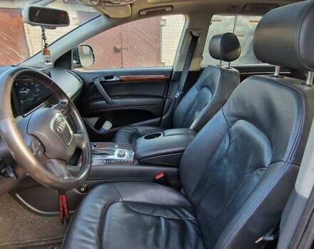 Черный Ауди Ку 7, объемом двигателя 3.6 л и пробегом 205 тыс. км за 11000 $, фото 15 на Automoto.ua