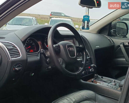 Чорний Ауді Ку 7, об'ємом двигуна 4.2 л та пробігом 220 тис. км за 10000 $, фото 22 на Automoto.ua
