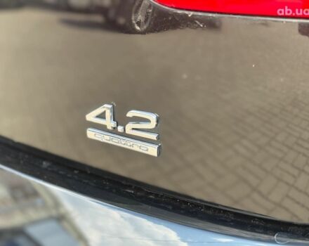 Черный Ауди Ку 7, объемом двигателя 4.2 л и пробегом 260 тыс. км за 10440 $, фото 7 на Automoto.ua