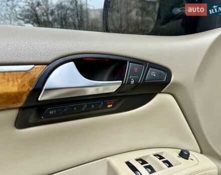 Черный Ауди Ку 7, объемом двигателя 4.2 л и пробегом 291 тыс. км за 9999 $, фото 36 на Automoto.ua