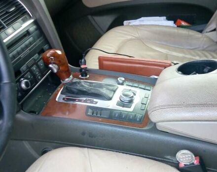 Черный Ауди Ку 7, объемом двигателя 3 л и пробегом 350 тыс. км за 12700 $, фото 8 на Automoto.ua