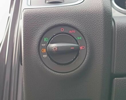 Чорний Ауді Ку 7, об'ємом двигуна 4.2 л та пробігом 220 тис. км за 10000 $, фото 23 на Automoto.ua