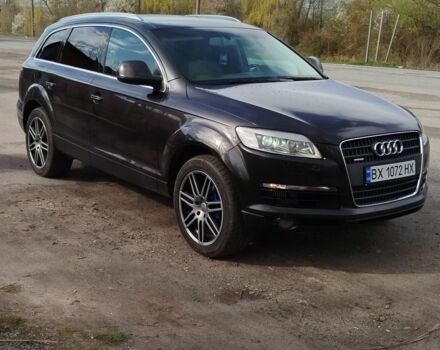 Черный Ауди Ку 7, объемом двигателя 3 л и пробегом 340 тыс. км за 10000 $, фото 2 на Automoto.ua