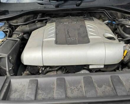 Черный Ауди Ку 7, объемом двигателя 3 л и пробегом 267 тыс. км за 13500 $, фото 2 на Automoto.ua