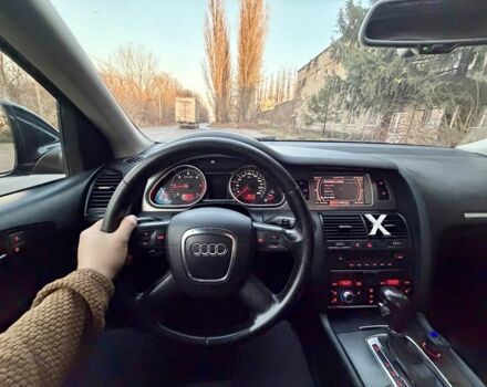 Чорний Ауді Ку 7, об'ємом двигуна 0 л та пробігом 450 тис. км за 4500 $, фото 9 на Automoto.ua