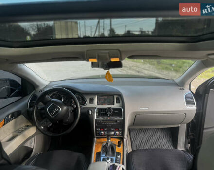 Черный Ауди Ку 7, объемом двигателя 3 л и пробегом 330 тыс. км за 12000 $, фото 9 на Automoto.ua